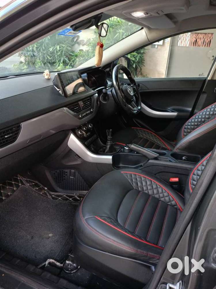 Tata Nexon 1.2 Revotron Xm (s), 2022, Petrol