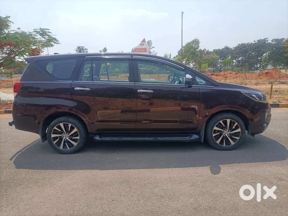 Toyota Innova Crysta 2022