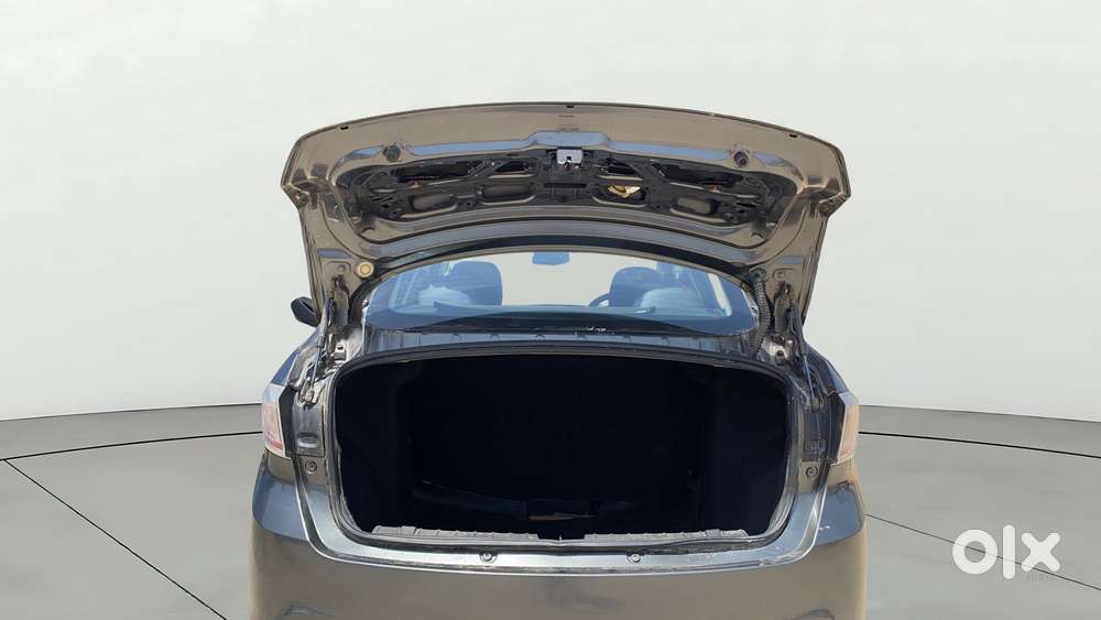 Tata Tigor Xza Plus, 2023, Petrol