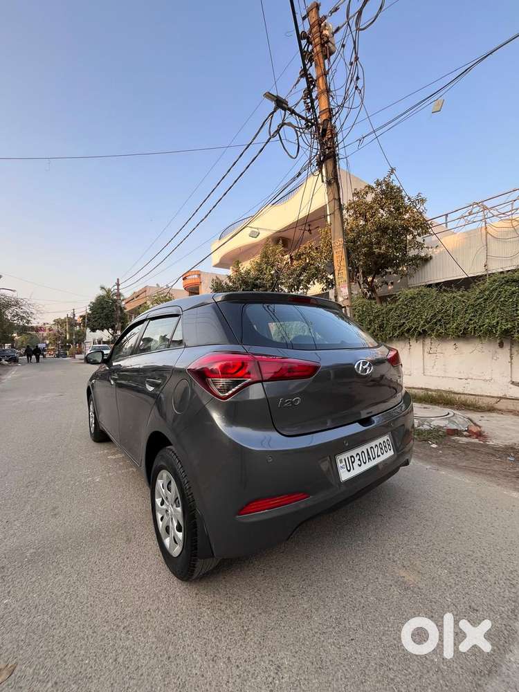 Hyundai I20 Petrol Cvt Magna Executive, 2016, Petrol