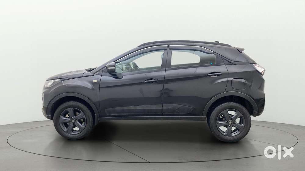 Tata Nexon 1.5 Revotorq Xz Plus Hs Dark Edition, 2022, Petrol