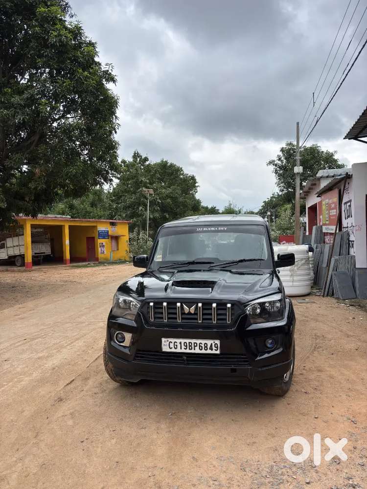 Mahindra Scorpio 2022 Diesel 119000 Km Driven