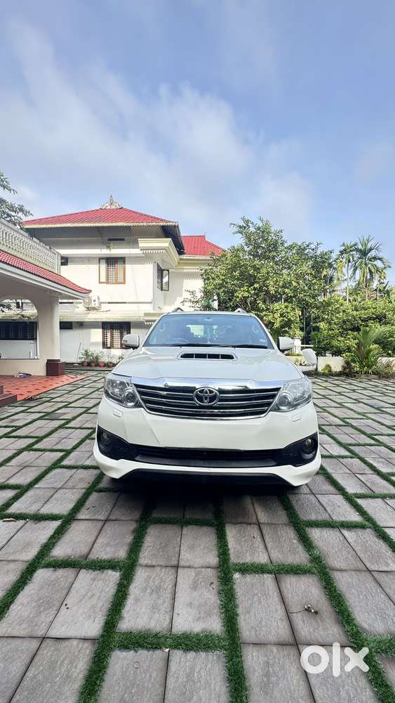 Toyota Fortuner 3.0 4x2 Automatic, 2014, Diesel