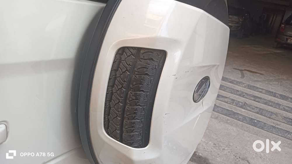 Mahindra Tuv 300 T6 Plus, 2018, Diesel