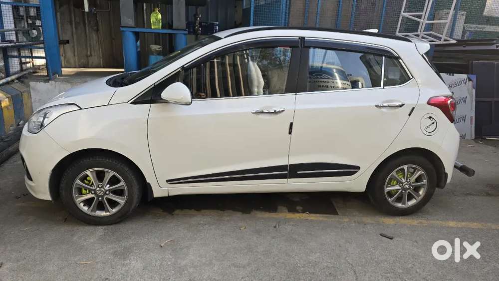 Hyundai Grand I10 2016 Petrol 32000 Km Driven