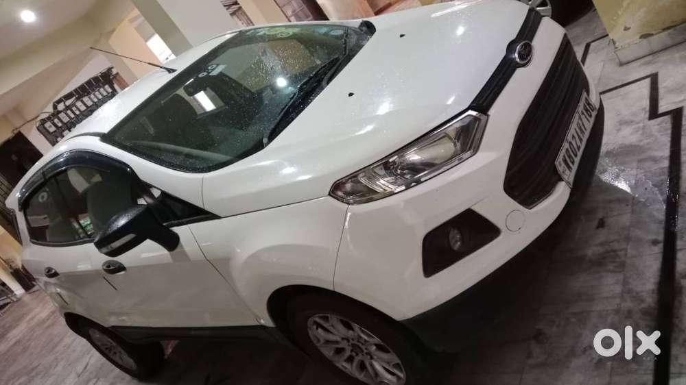 Mahindra Xuv300 2015 Diesel 78245 Km Driven