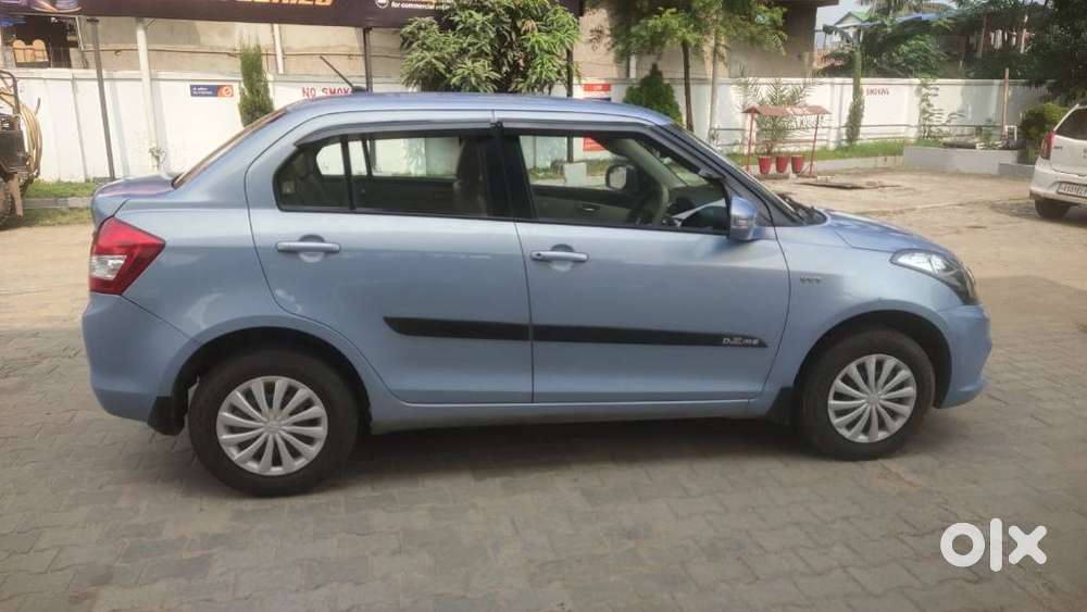 Maruti Suzuki Swift Dzire 1.2 Vxi Bsiv, 2015