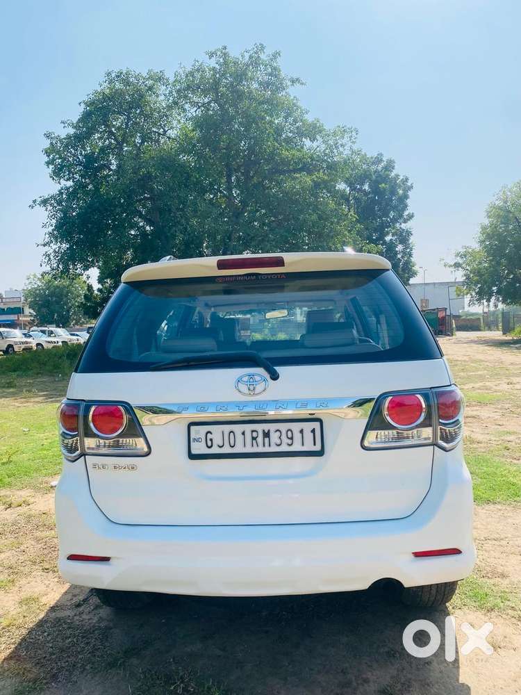 Toyota Fortuner 3.0 4x2 Mt, 2015, Diesel