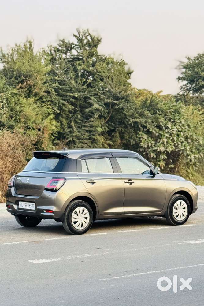 Maruti Suzuki Swift 1.2 Vxi (o), 2024, Petrol