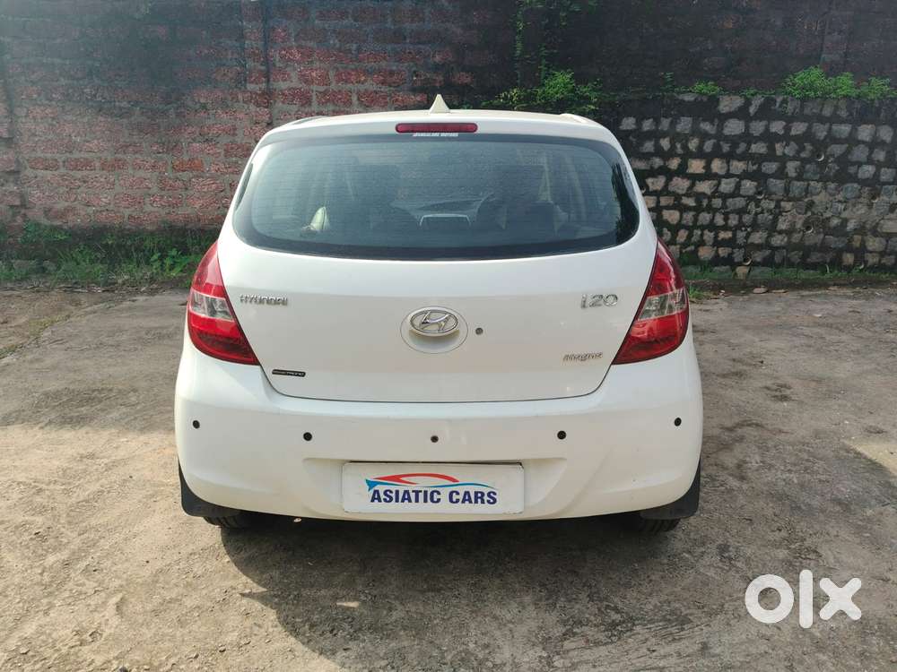 Hyundai I20 [ ] 1.2 Magna (o), 2010, Petrol