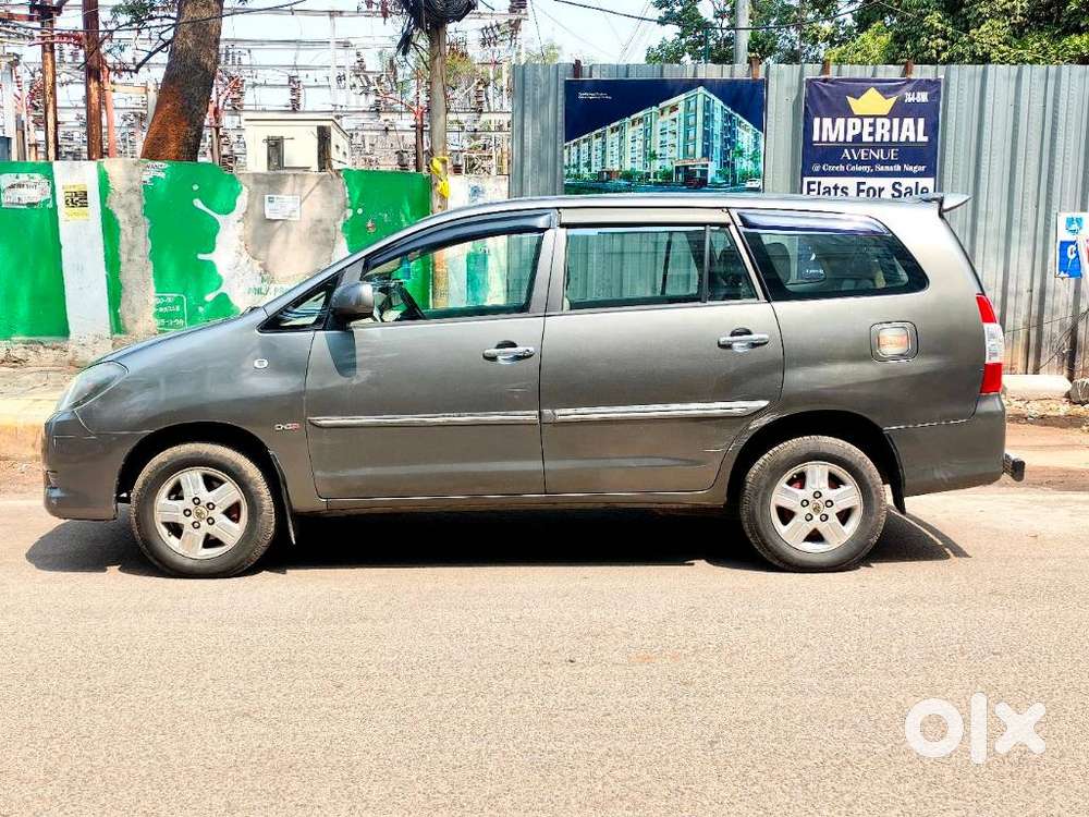 Toyota Innova 2.5 G (diesel) 7 Seater, 2010, Diesel