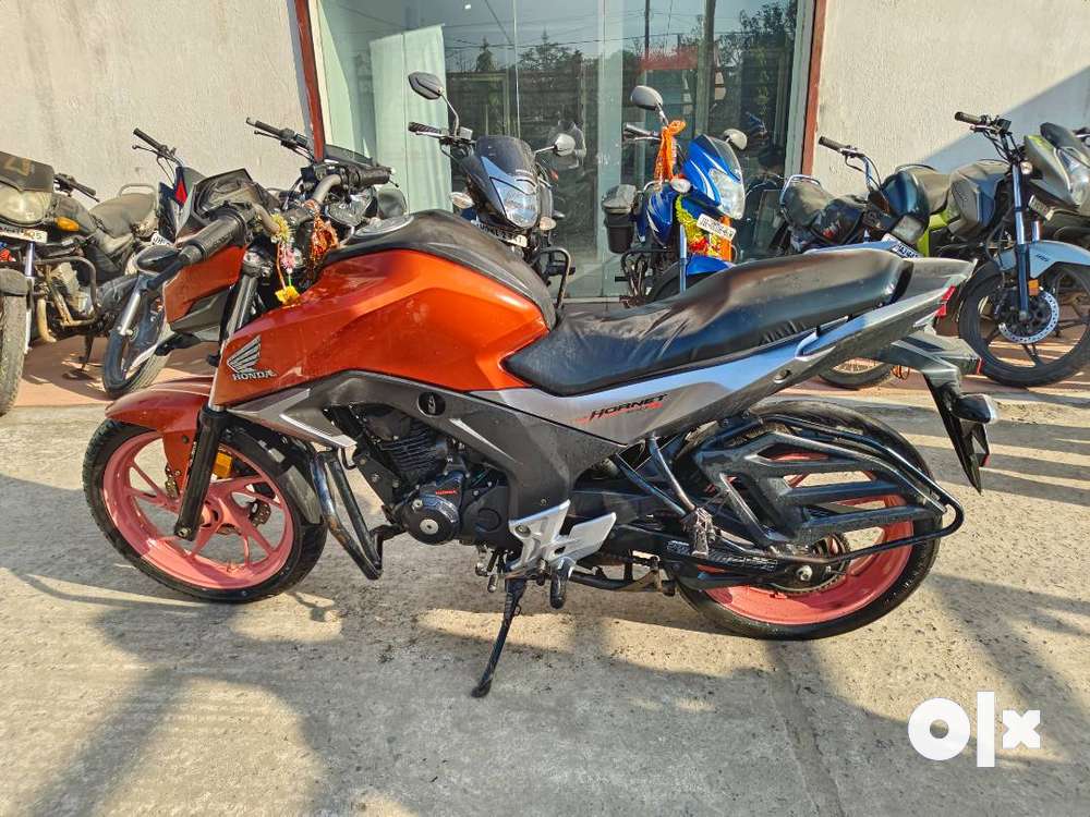 Honda cb deals hornet orange colour