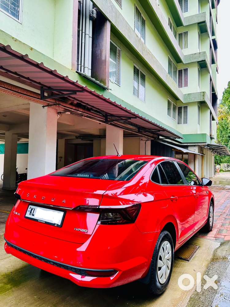 Skoda Slavia Petrol 2024