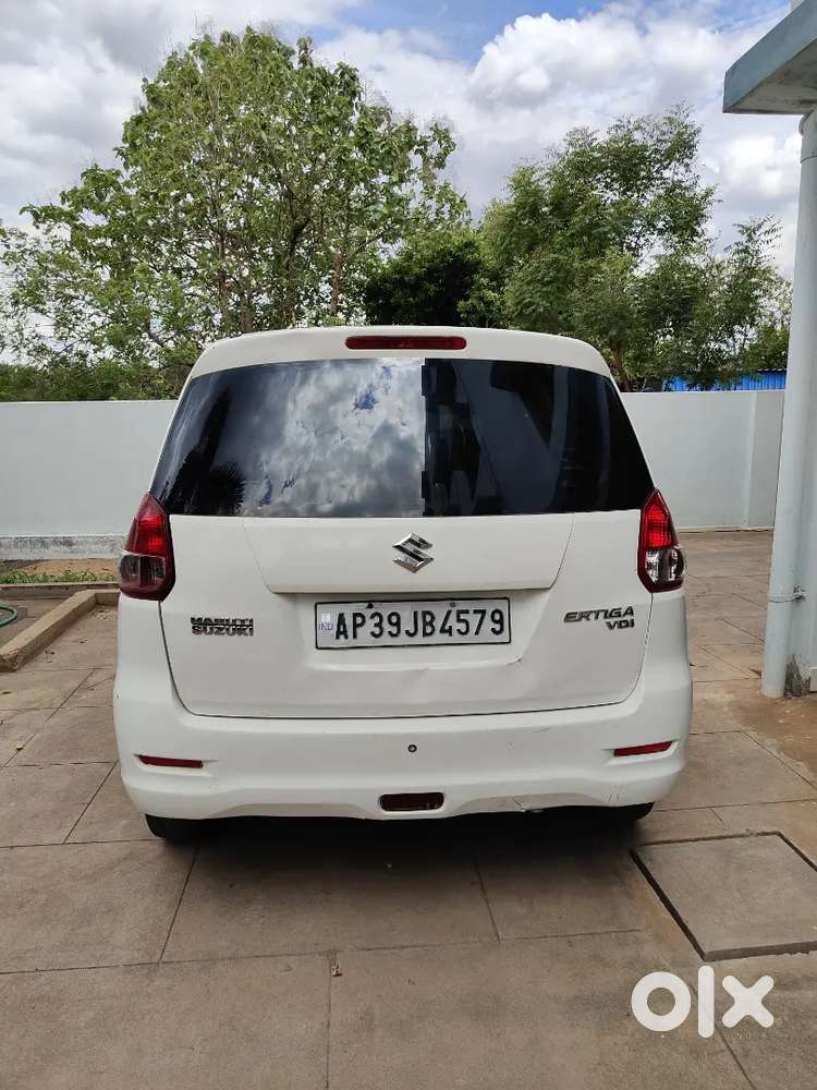 Maruti Suzuki Ertiga 2012 Diesel Well Maintained