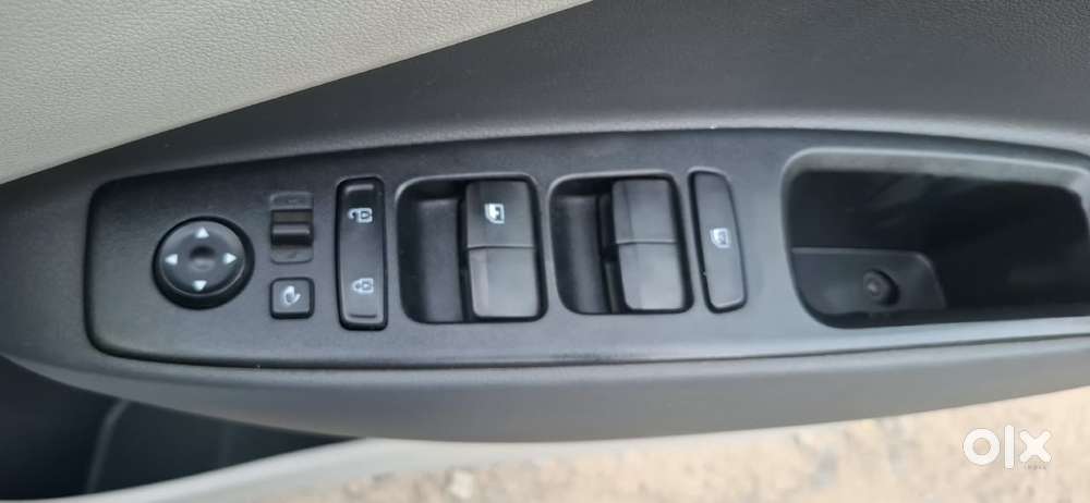 Hyundai Aura 1.2 Sx Cng, 2024, Cng & Hybrids