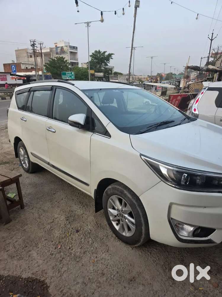 Toyota Innova Crysta 2018