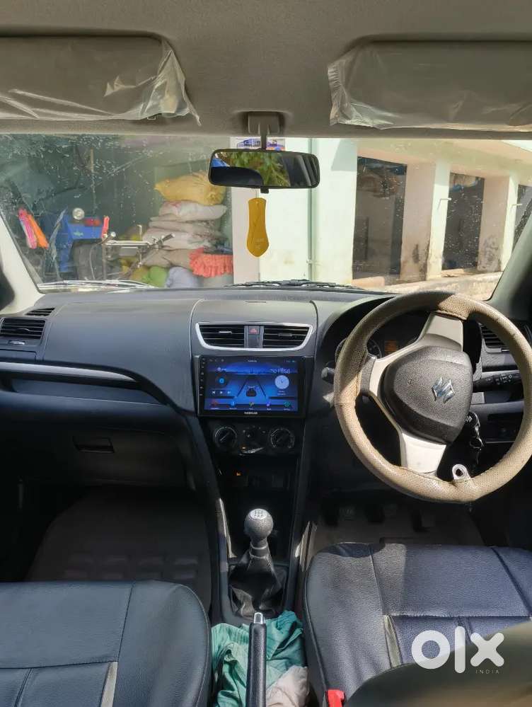 “maruti Suzuki Swift Vxi 2015 White  40k Driven  Insurance Valid”