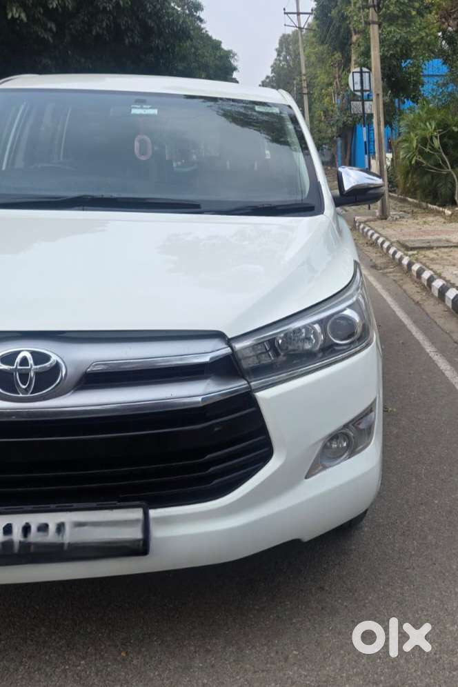 Toyota Innova Crysta