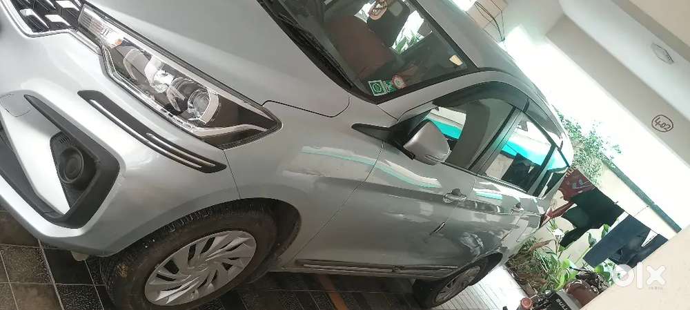 Maruti Suzuki Ertiga Vxi 2023