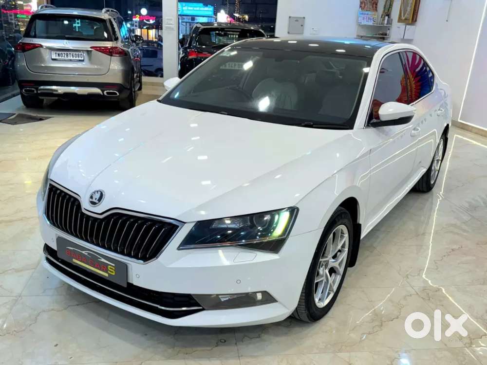 Skoda Superb [2014-2016] 1.8 Style Tsi At, 2017, Petrol