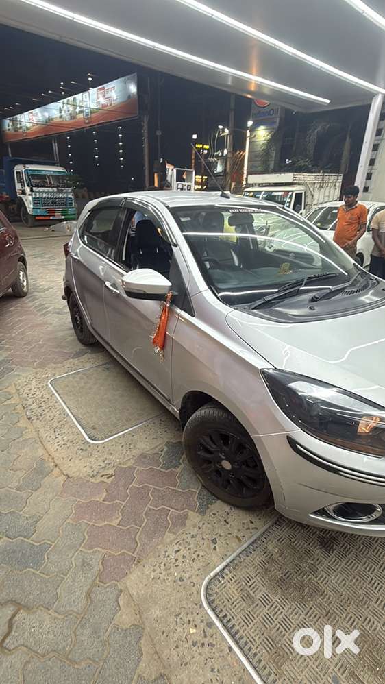 Tata Tiago 1.2 Petrol 2018