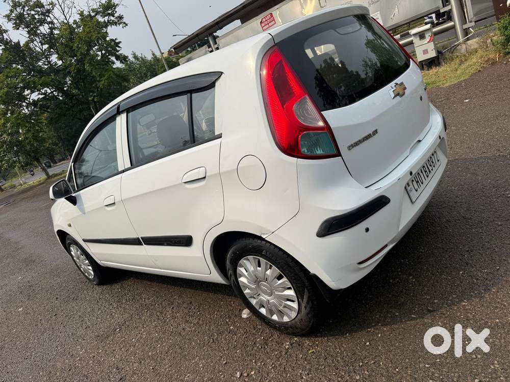 Chevrolet Sail U-va, 2014, Petrol