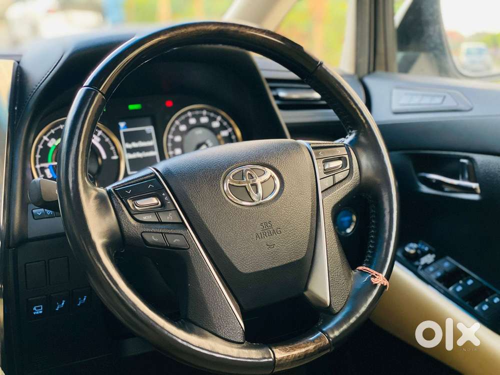 Toyota Vellfire Vip – Executive Lounge, 2021, Cng & Hybrids