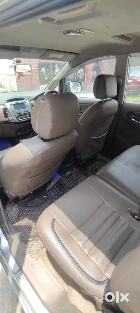 Toyota Innova 2.5 Vx 2015