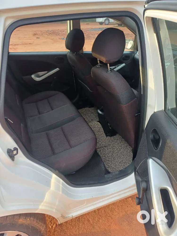 Ford Figo 2012 Petrol Manual