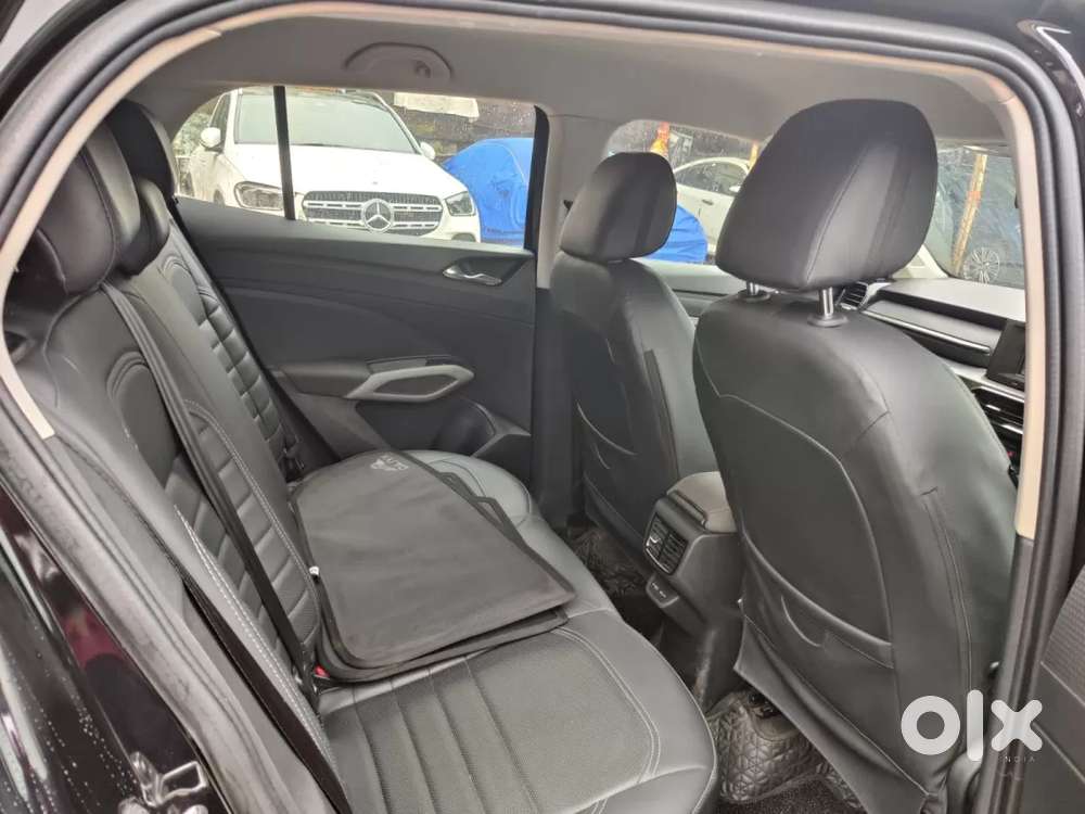 Skoda Kylaq Signature At, 2025, Petrol