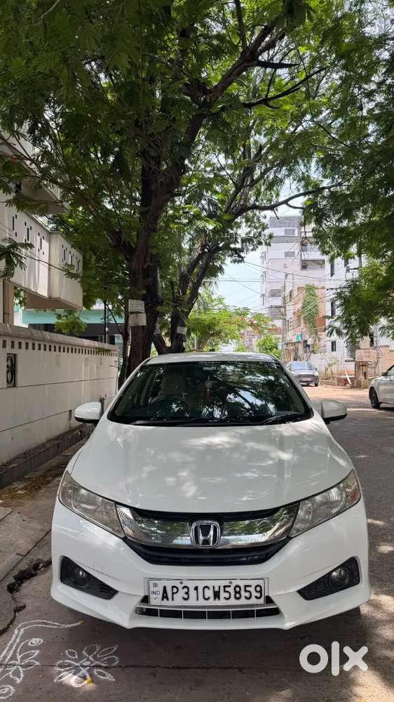 Honda City 2015 Diesel Well Maintained
