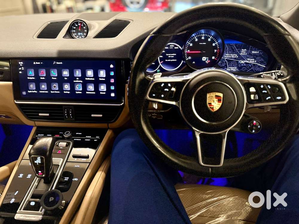Porsche Cayenne Base, 2023, Petrol