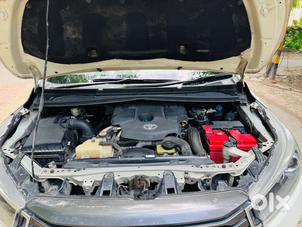 Toyota Innova Crysta 2.8z Automatic, 2021, Diesel