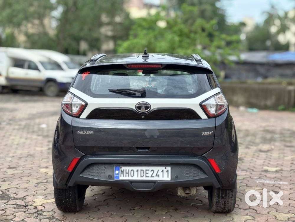 Tata Nexon 1.2 Revotron Xza Plus, 2018, Petrol