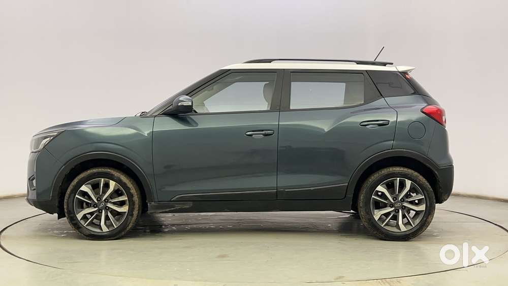 Mahindra Xuv300 W8 1.5 Diesel Dual Tone, 2021, Diesel