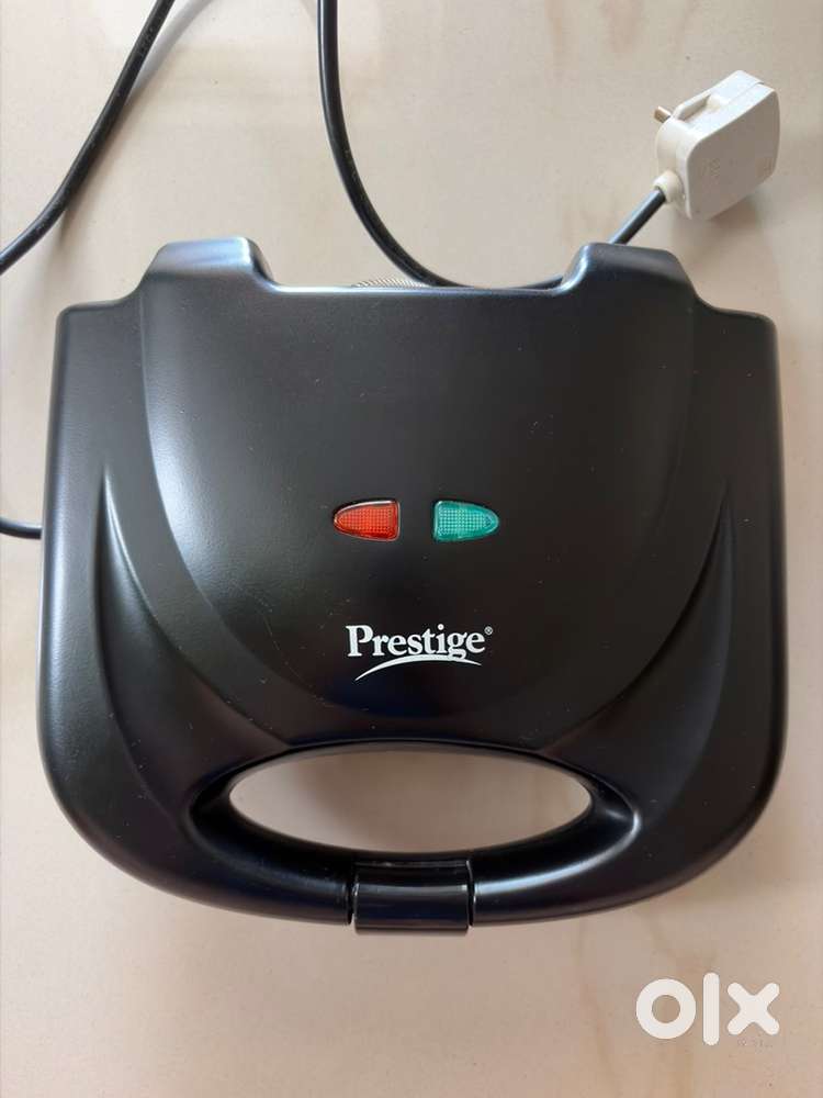 Prestige 800W Sandwich Maker &ndash; Aluminium Plates &ndash; Good Condition