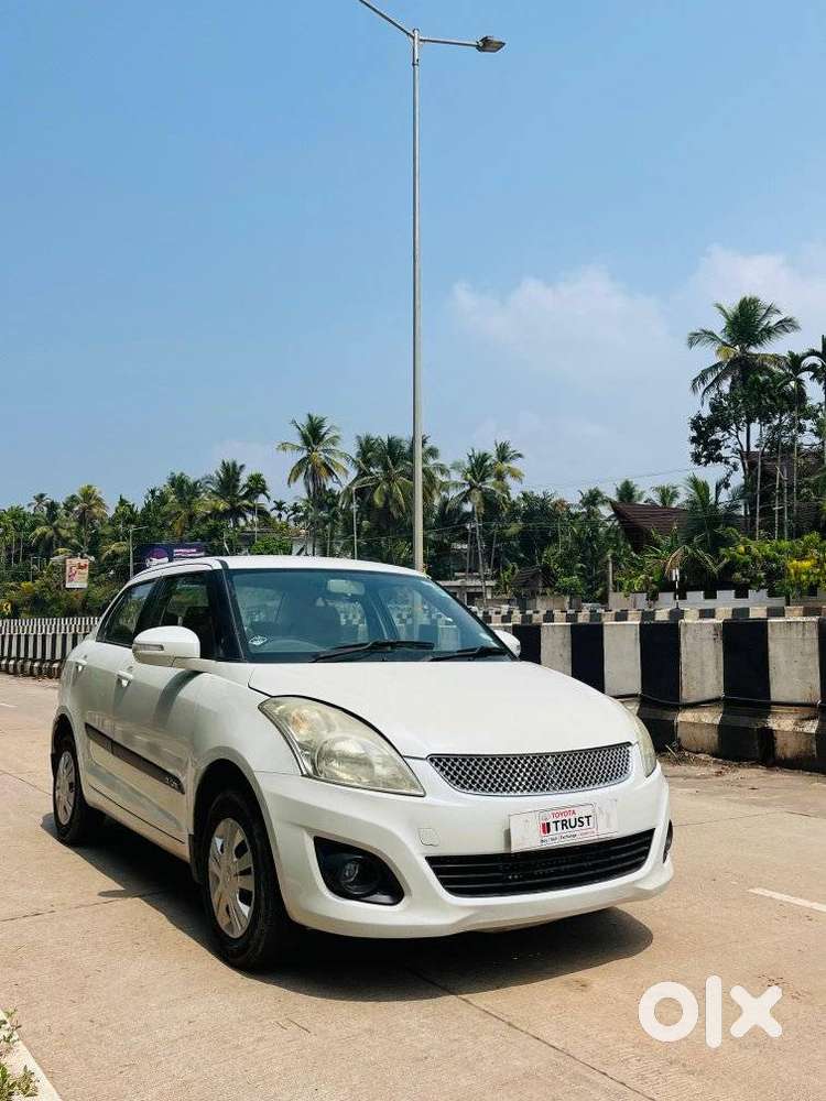 Maruti Suzuki Dzire 1.2 Vxi, 2014, Petrol