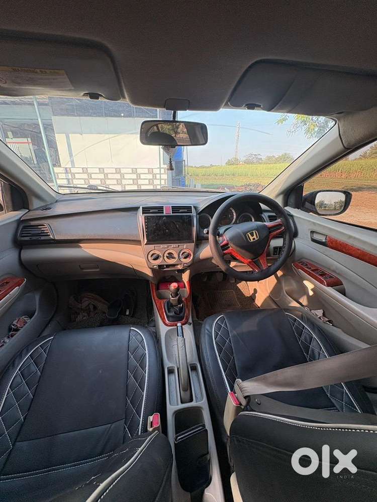 Honda City 2010 Cng & Hybrids Good Condition