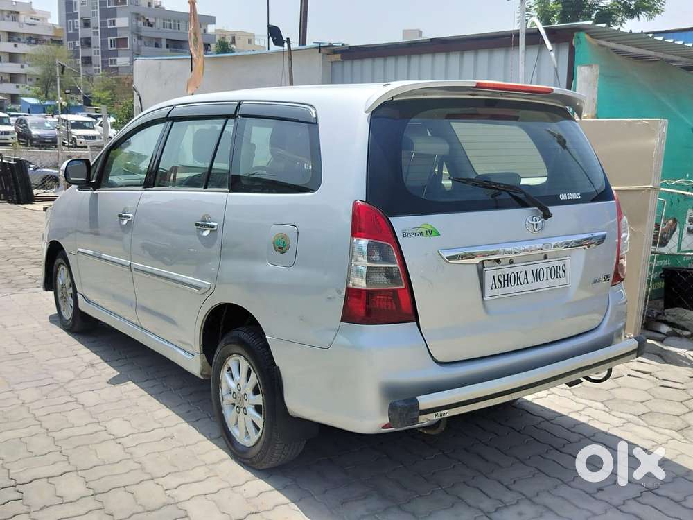 Toyota Innova 2.5 V 7 Str, 2012, Diesel