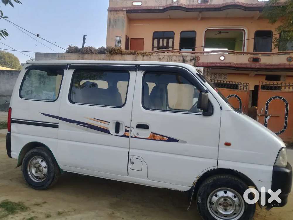 Maruti Suzuki Eeco 2017