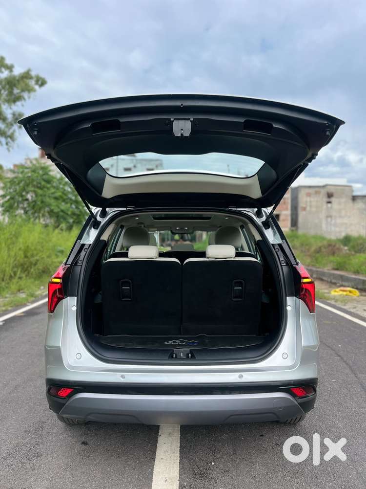Mahindra Xuv700 2.2 Ax 7 Diesel At Luxury Pack Str, 2022, Diesel