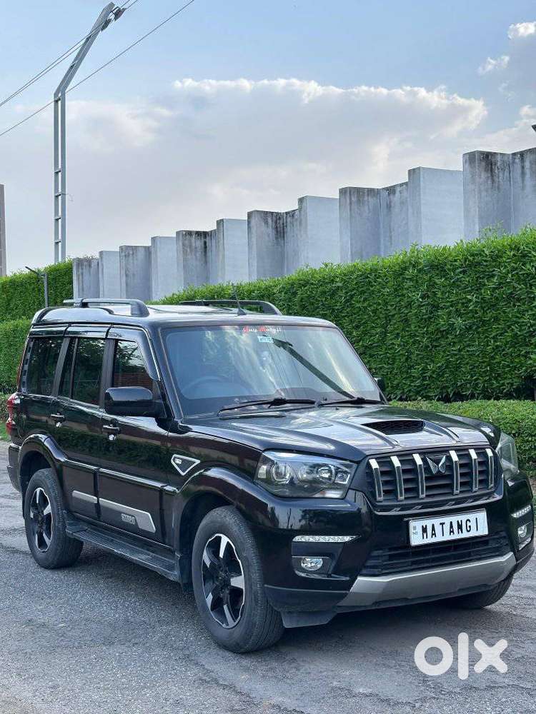 Mahindra Scorpio Classic 2.2 S 11 Mt 7 Str, 2024, Diesel