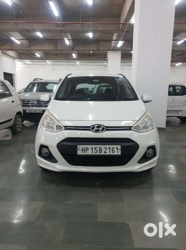 Hyundai Grand I10 2013-2016 Sportz, 2015, Petrol