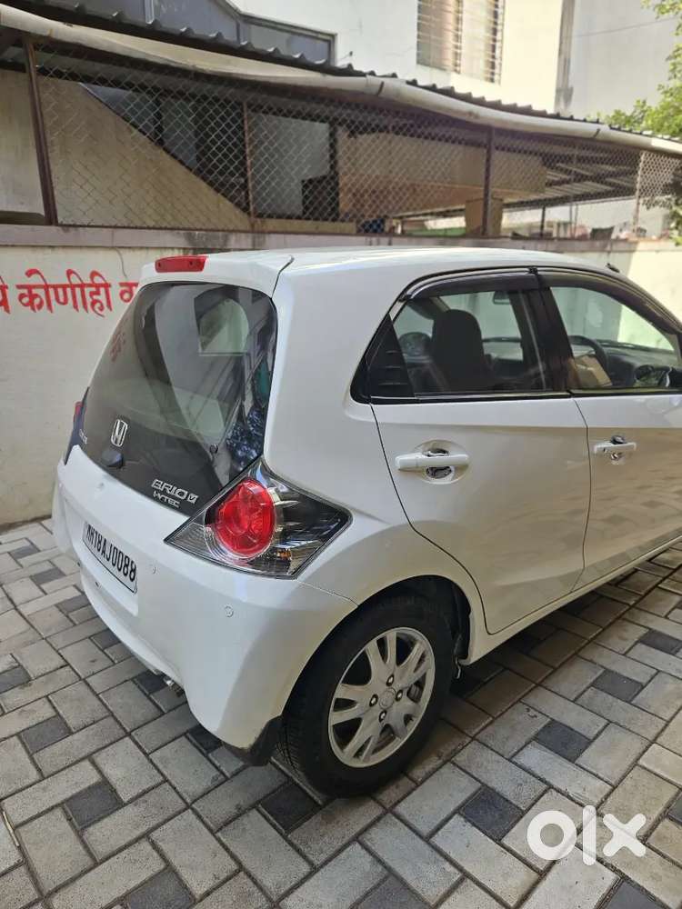 Honda Brio 2012 Petrol Well Maintained