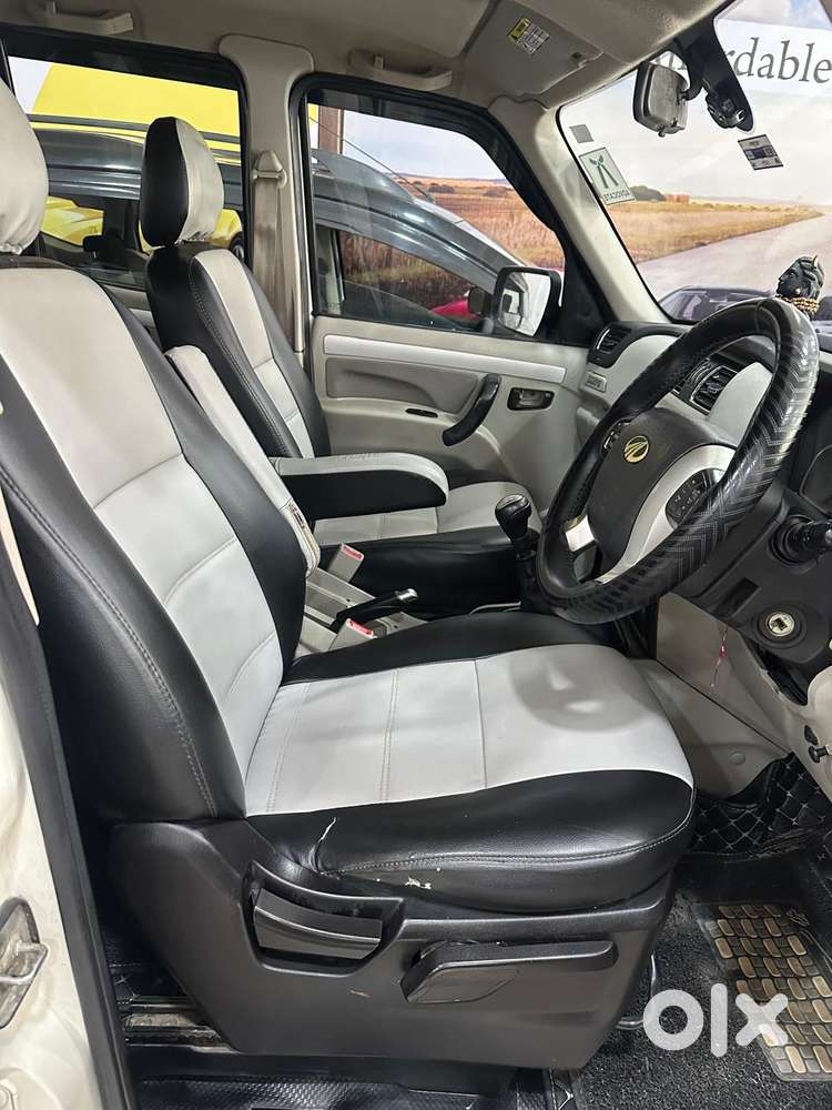 Mahindra Scorpio S10, 2017, Diesel