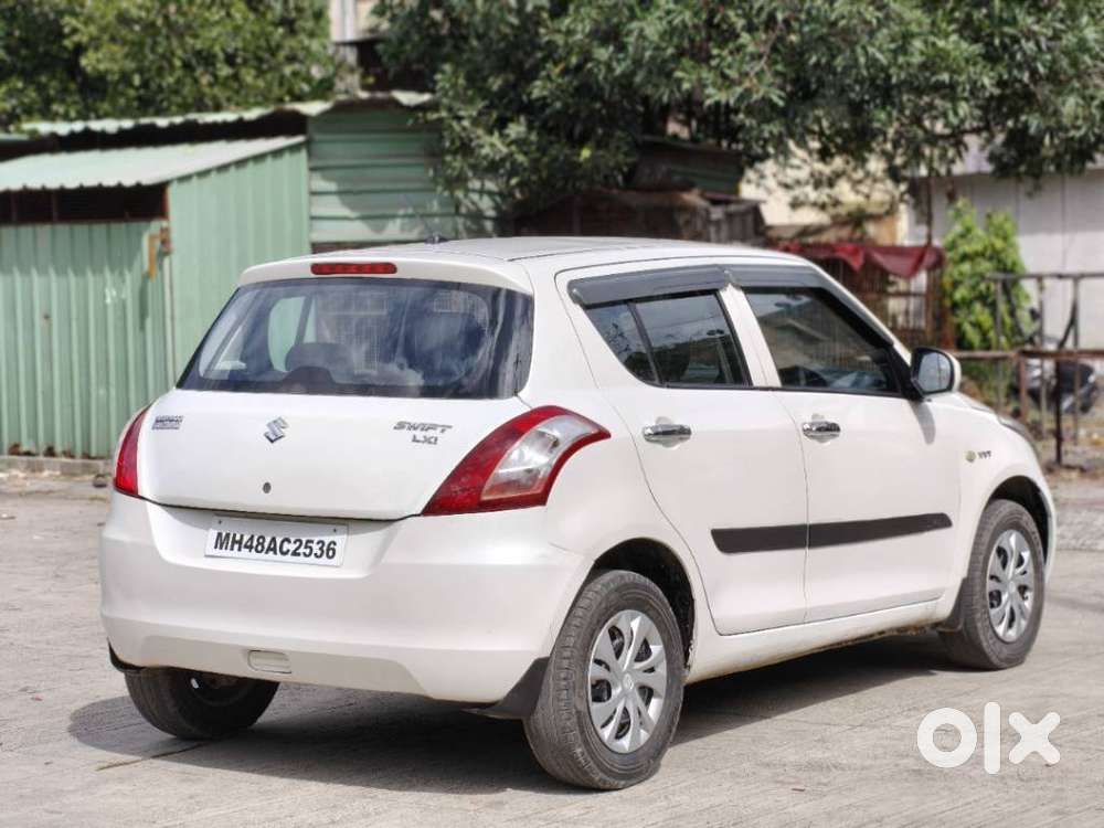 Maruti Suzuki Swift Lxi Option, 2015, Petrol