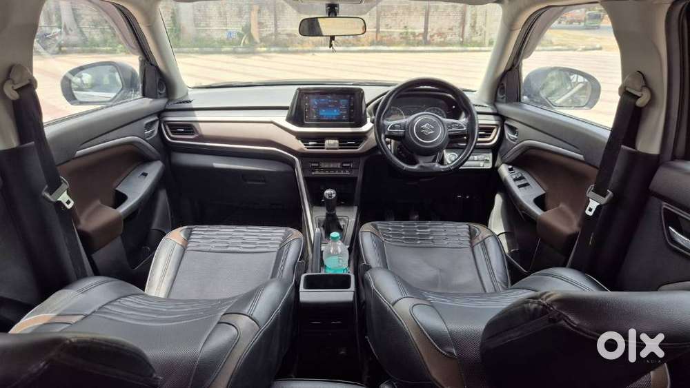 Maruti Suzuki Brezza 1.5 Zxi Smart Hybrid Dual Tone, 2023, Petrol