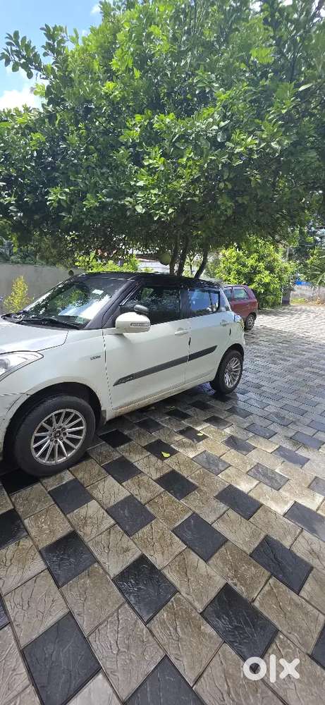 Maruti Suzuki Swift 2012 Diesel 195000 Km Driven