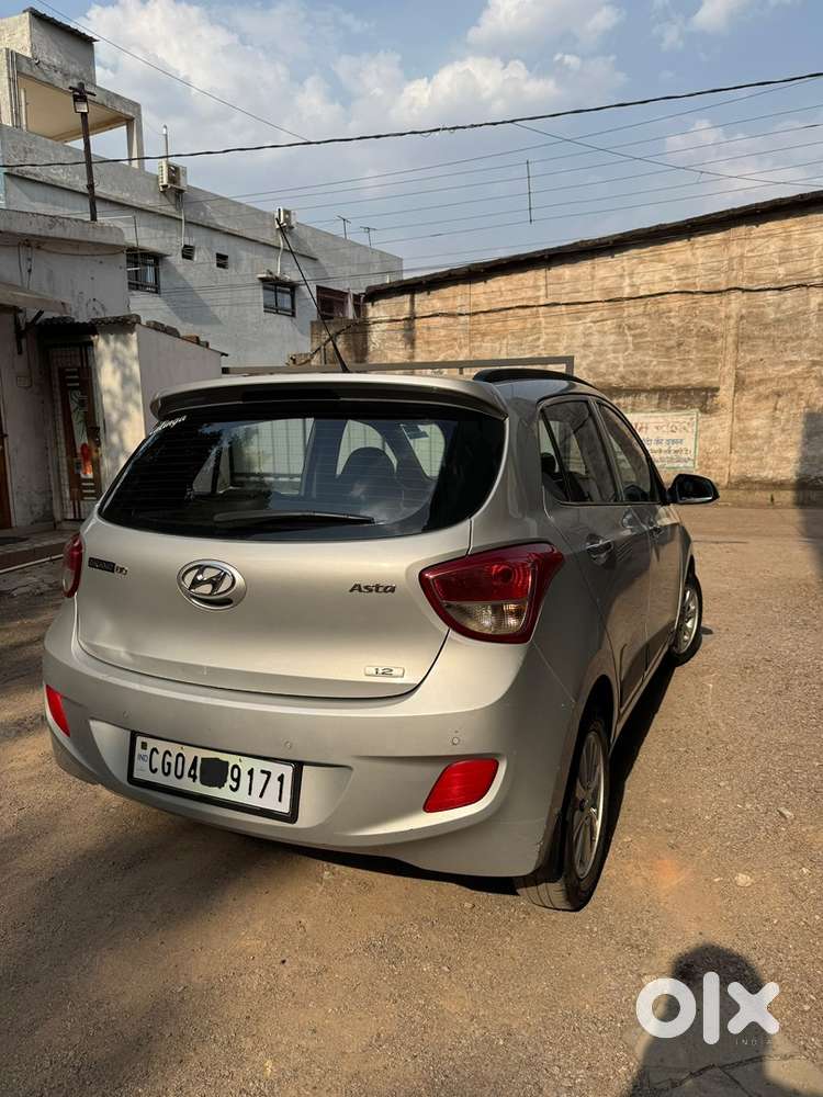Hyundai Grand I10 Top Model 2015 Petrol Well Maintain Car