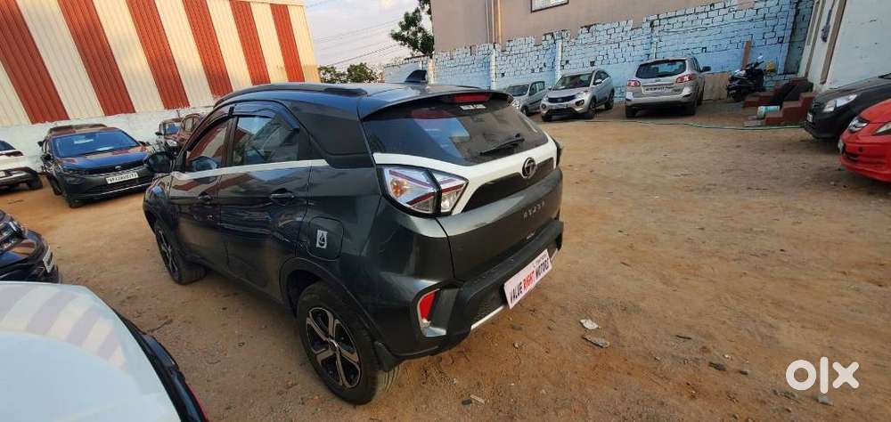 Tata Nexon Xz Plus Luxs, 2023, Petrol